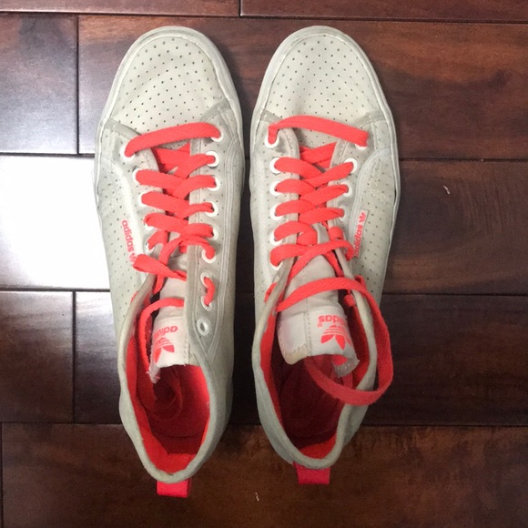 Adidas Flat Shoes (high angle) - Picture 1 of 5